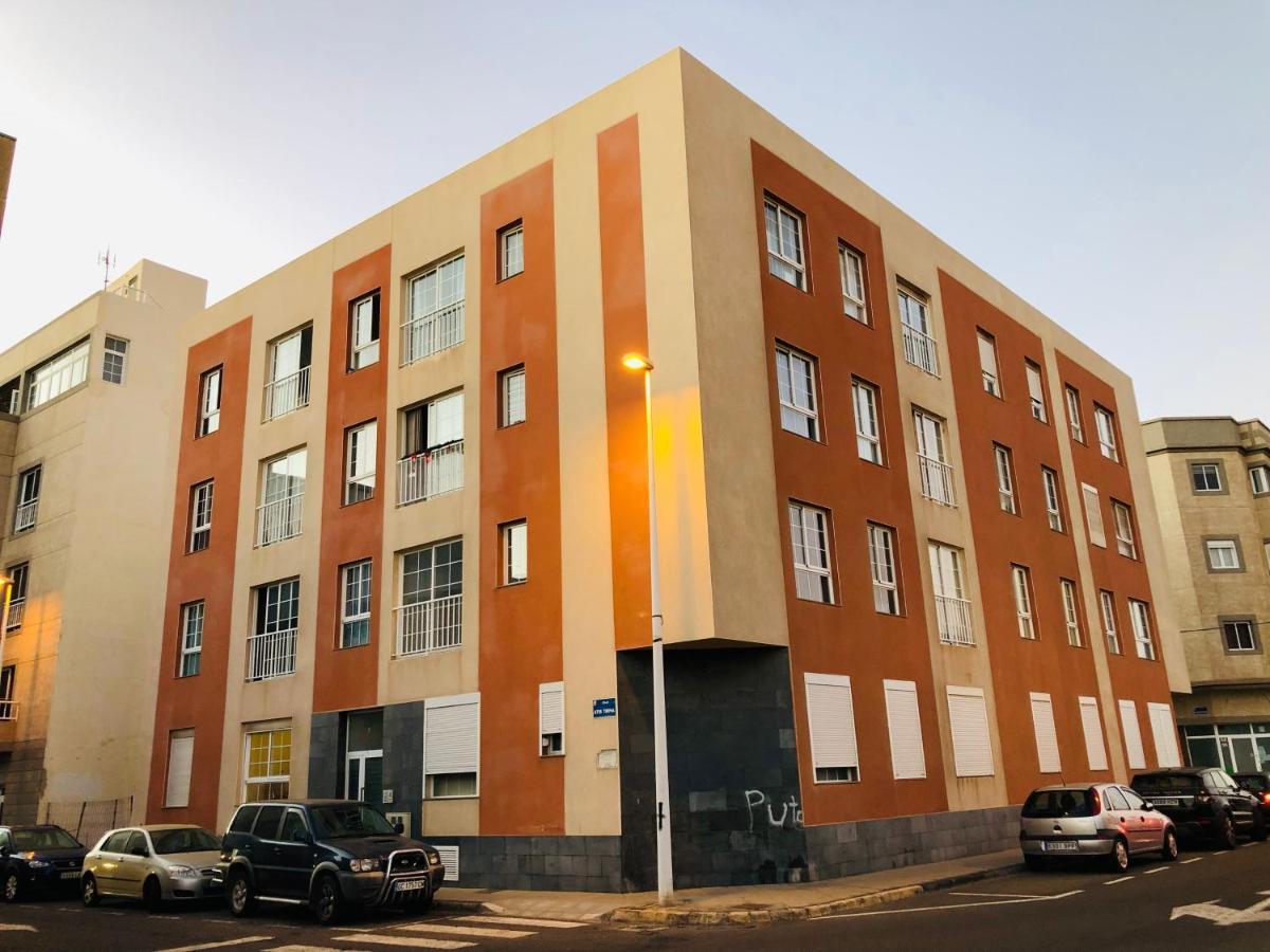 דירות גראן טאראחל Casa Nurita Y El Cho מראה חיצוני תמונה